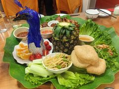 -沐毫傣泐云南菜孔雀宴•手抓饭傣味烧烤(曼听公园店)