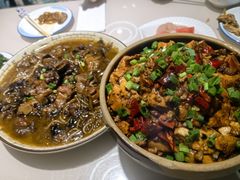 -老码头黑皮肘子锅包肉(赣水路店)