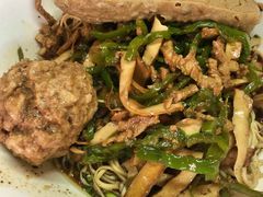 青椒干子肉丝干拌面-高邮面馆(明瓦廊店)