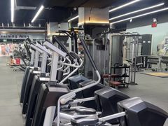 -VLines耀能运动24小时·月付制健身(京广桥店)