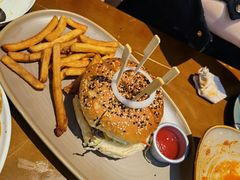 祖母至尊汉堡-G+KITCHEN(龙湖狮山天街店)