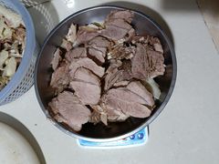 -黑竹沟新场牛肉火锅