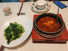 -千百味红餐厅·非遗江西菜(绿地双子塔总店)
