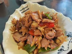 石榴花炒肉-喜林苑·稻田餐厅(品相府店)