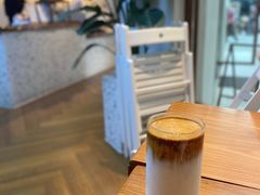 -Line 咖啡(石厦花园店)