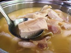 石磨豆腐炖咸肉-国生茶庄·地道农家菜团建活动