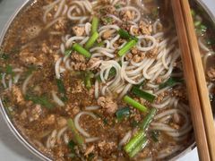 -正宗杨记普洱酸醋米线(总店)