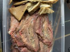 -老四家黄东明牛肉丸