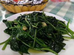 -临高吉海土窑海鲜(琼山店)