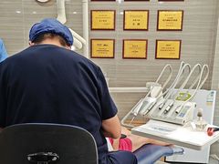 -上海仁爱医院口腔科 · 种植