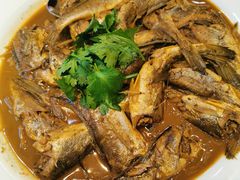 熬小黄花鱼-十二海鲜(南湖店)