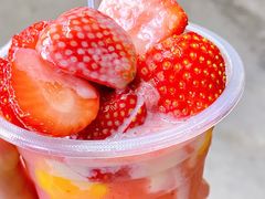 -十二中草莓冰·红豆沙冰屋(十二中店)