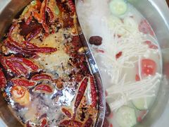 -小郡肝串串香火锅(龙跃路店)