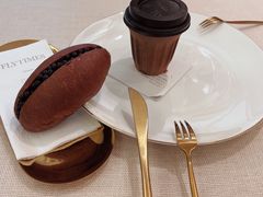 -法桐蛋糕·手作面包(万达公馆店)