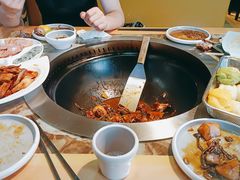 -锅老头海鲜铁锅炖