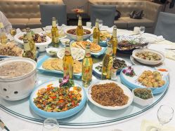 -鑫淼餐饮娱乐中心(江东街店)