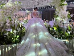 -泓历皇朝酒店(东亭店)
