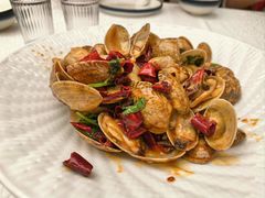 -品海楼·大连海胆锅贴馆(东港店)