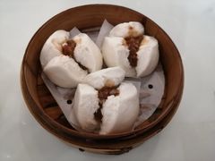 -新大咀港式茶餐厅(宝山万达店)