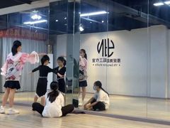 -雅妮舞蹈工作室·少儿成人拉丁舞