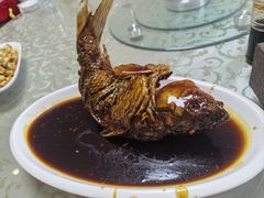 罾蹦鲤鱼-奥华餐厅·老张记(台基厂店)
