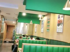 大堂-丛林狼非遗酱骨·现炒餐厅(人民路店)