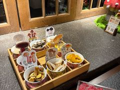 -菌自由丨野生菌火锅特色庭院餐厅(丽江古城店)