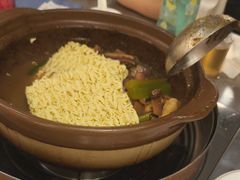 -胡须佬鸡煲四季火锅店(石厦西村直营店)