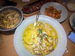 -蜜桃餐厅·伴山(绿宝广场店)