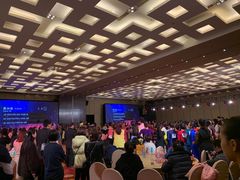 -上海龙之梦万丽酒店