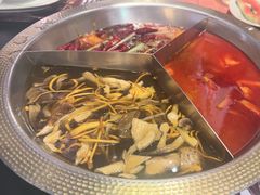 -廖掌柜·重庆鲜货火锅(上海首店)