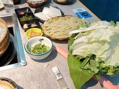 -洞庭洲·防空洞火锅·铜锅涮肉·烧烤(新百广场店)