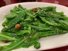 -东馆和天下特色餐饮(工农店)