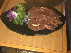 -唯成•韩国炭火烤肉 유성고기