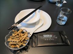 -铜锣湾·有麝自然香(渝北财富中心店)