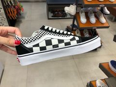 -王权免税店(普吉市区店)