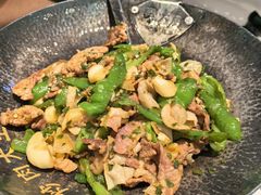 -费大厨辣椒炒肉(黄兴中心广场店)