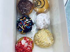 -Tims天好咖啡·贝果(雁展路万象天地店)