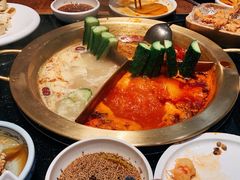 -周师兄大刀腰片火锅(洪崖洞旗舰店)