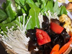 蔬菜拼盘-江小渔鲜鱼火锅(冠亚星城店)