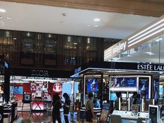 -新世界大丸百货