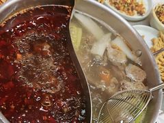 -宴全牛粤来越牛潮汕鲜牛肉火锅(海州万达广场店)