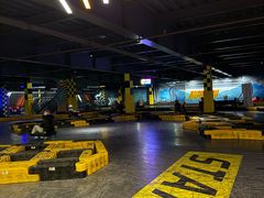 -极限PLAY运动娱乐新世界·团建派对潮玩休闲馆·室内蹦极高空游乐园
