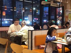 大堂-红荔村肠粉(岗厦店)