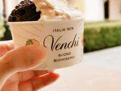 -VENCHI 闻绮(上海佛罗伦萨小镇店)
