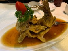 糖醋鲤鱼-闫府私房菜·百年鲁菜(恒隆店)
