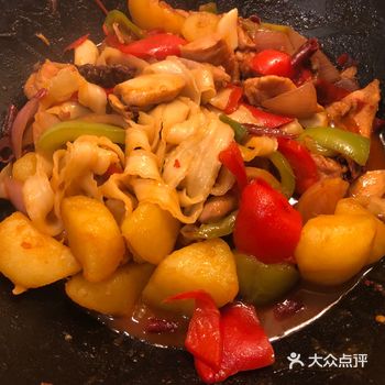 周五的夜晚是属于大盘鸡的