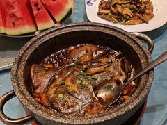 -海派美食·家宴海鲜青岛菜·石锅鲽鱼头(东方城店)