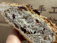 蔓越莓芝士杂粮-红跑车蛋糕世界(网巾市店)