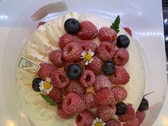 -花花卷卷·鲜食蛋糕(静安久光百货店)